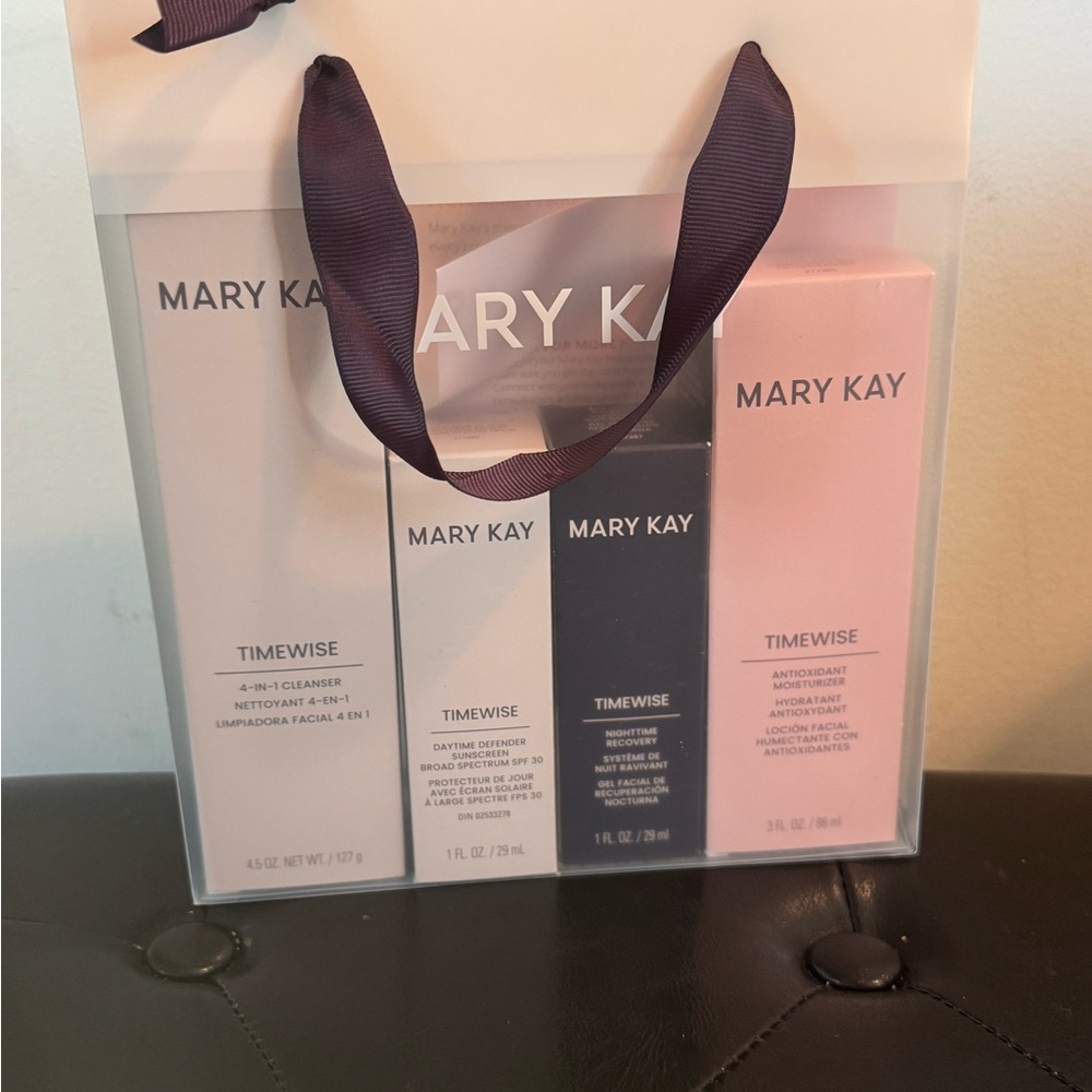 Mary Kay Timewise Miracle Set, with Eye Cream - Normal/Dry